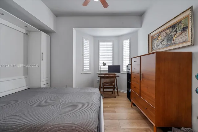 $619,000 | 2870 Pine Tree Drive, Unit 3, Miami Beach, FL 33140