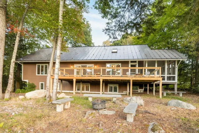 $795,000 | 3 Fairway Drive, Grantham, NH 03753