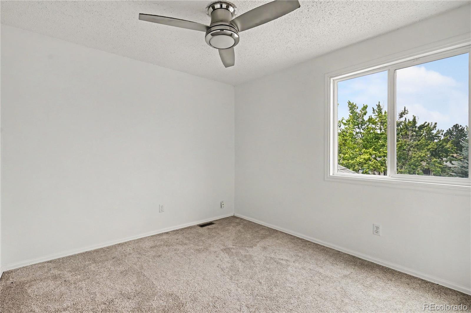 4922 South Rifle Court Aurora, CO 80015 - Photo 16 of 22