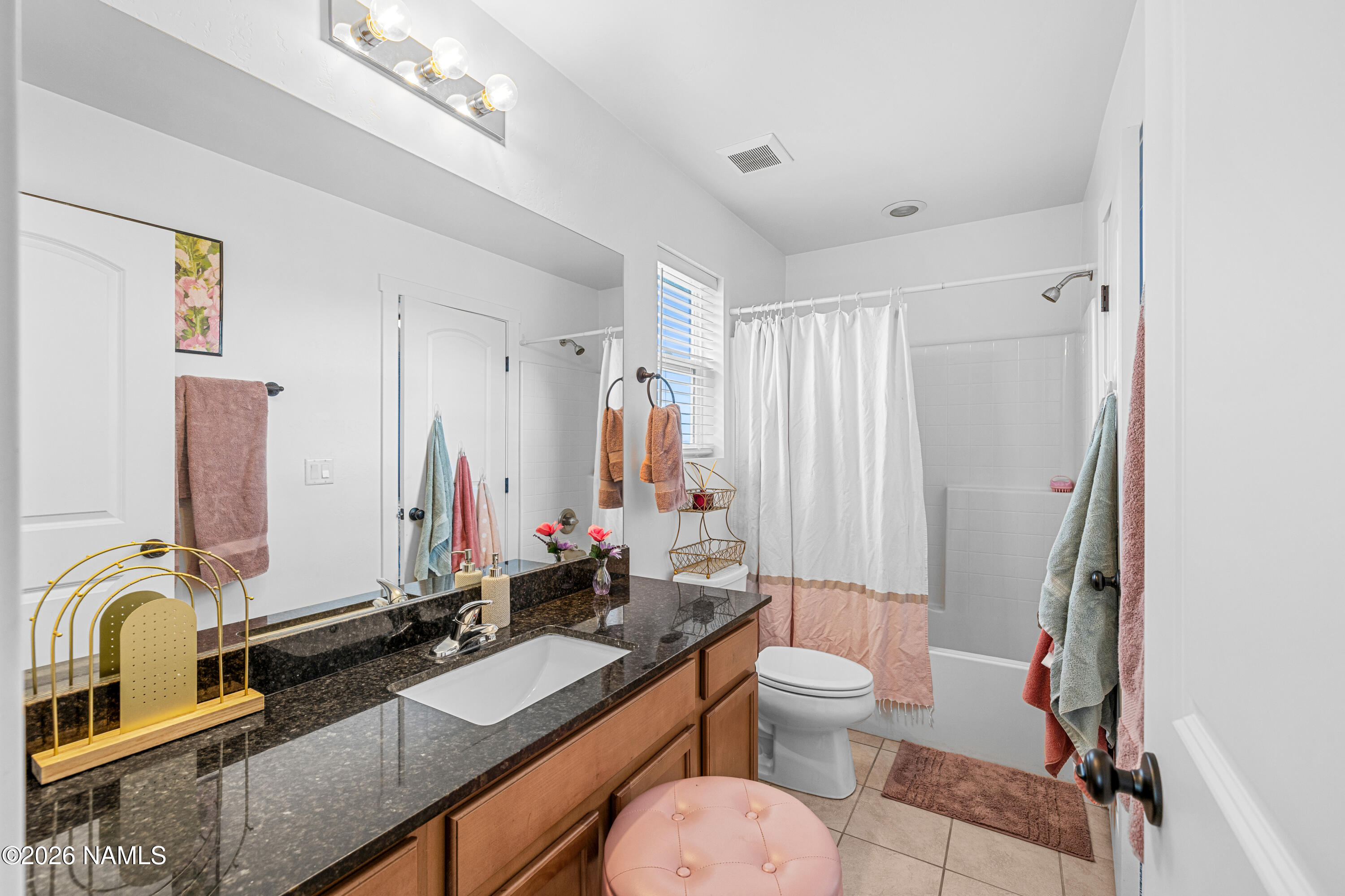 12071 Pegasus Road Bellemont, AZ 86015 - Photo 16 of 29 Second Full Bath