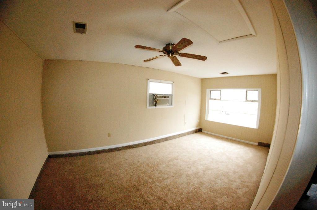 507 East Poplar Road Sterling, VA 20164 - Photo 17 of 23 Interior (General)