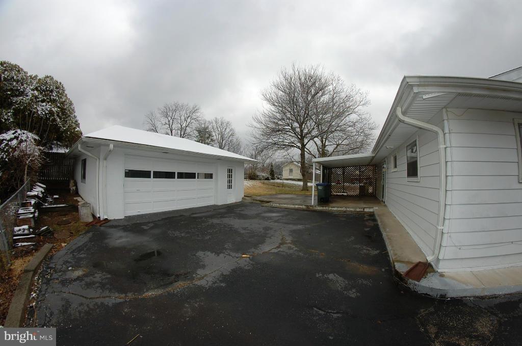 507 East Poplar Road Sterling, VA 20164 - Photo 19 of 23 Exterior (Rear)
