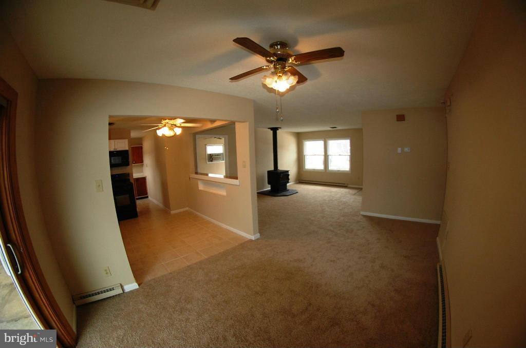 507 East Poplar Road Sterling, VA 20164 - Photo 8 of 23 Interior (General)