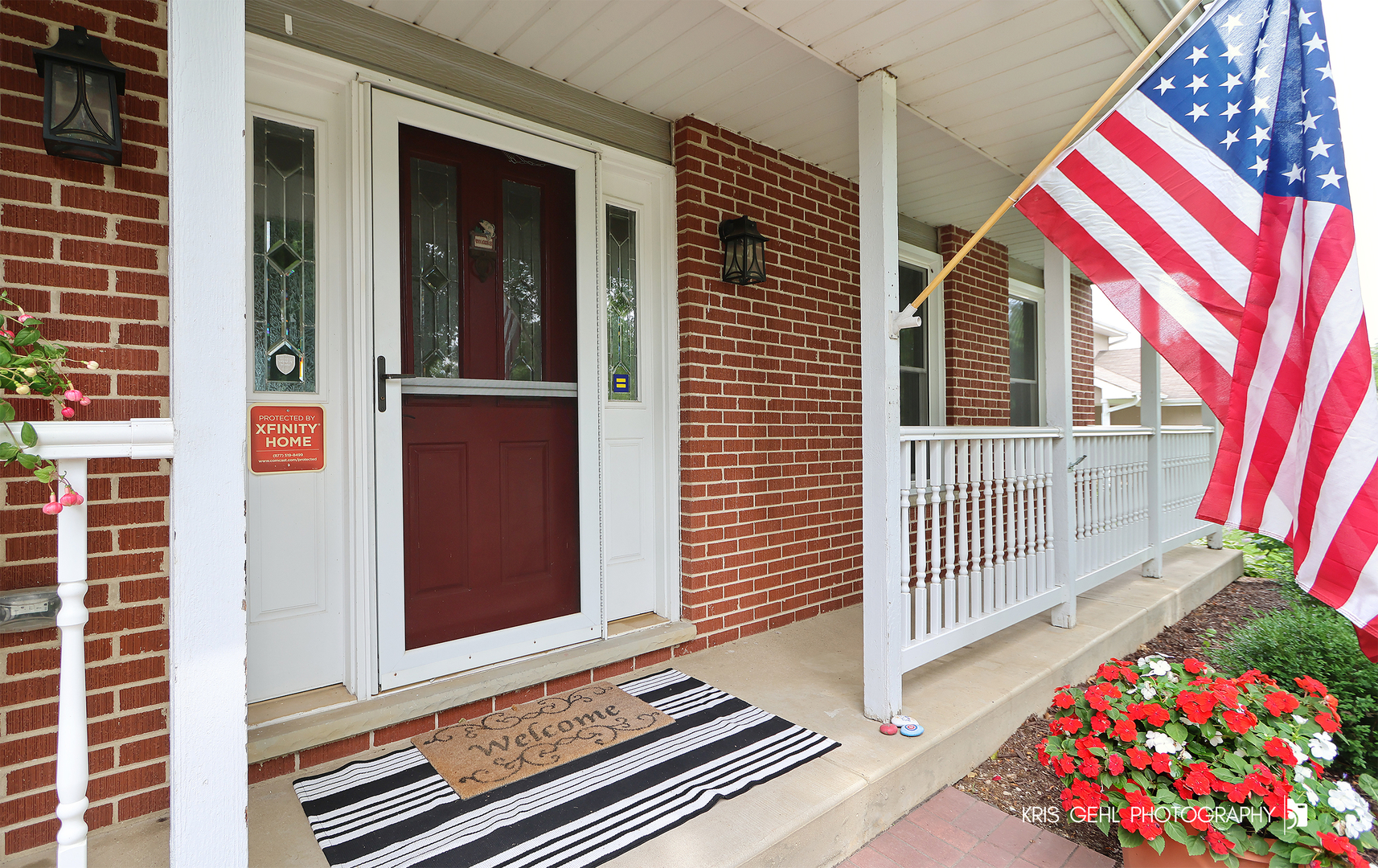 526 Whispering Pines Road Lindenhurst, IL 60046 - Photo 2 of 38 a view of a balcony with a potted plant