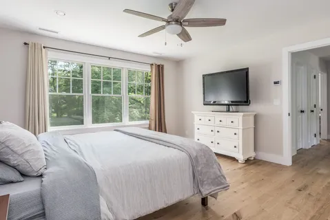Undisclosed Address, East Hampton, NY 11937
