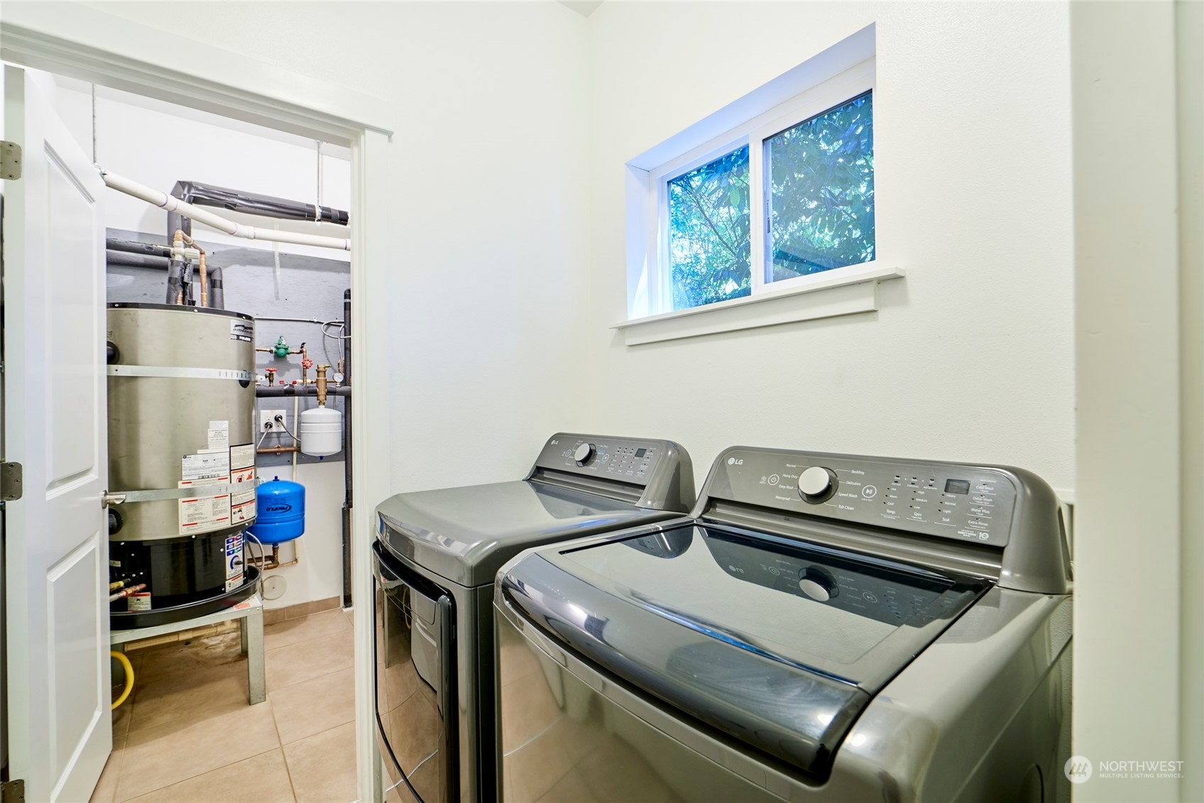 8337 East Caraway Road Port Orchard, WA 98366 - Photo 31 of 40 Gallery Image 31