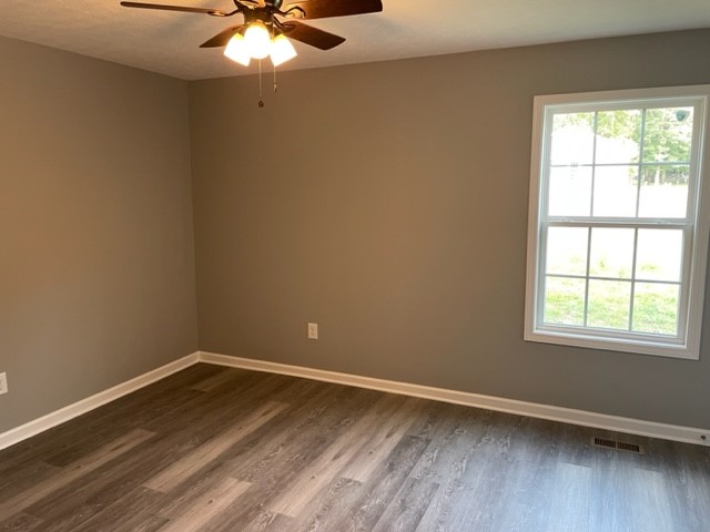 342 Riddle Lane Estill Springs, TN 37330 - Photo 3 of 10 Gallery Image 3