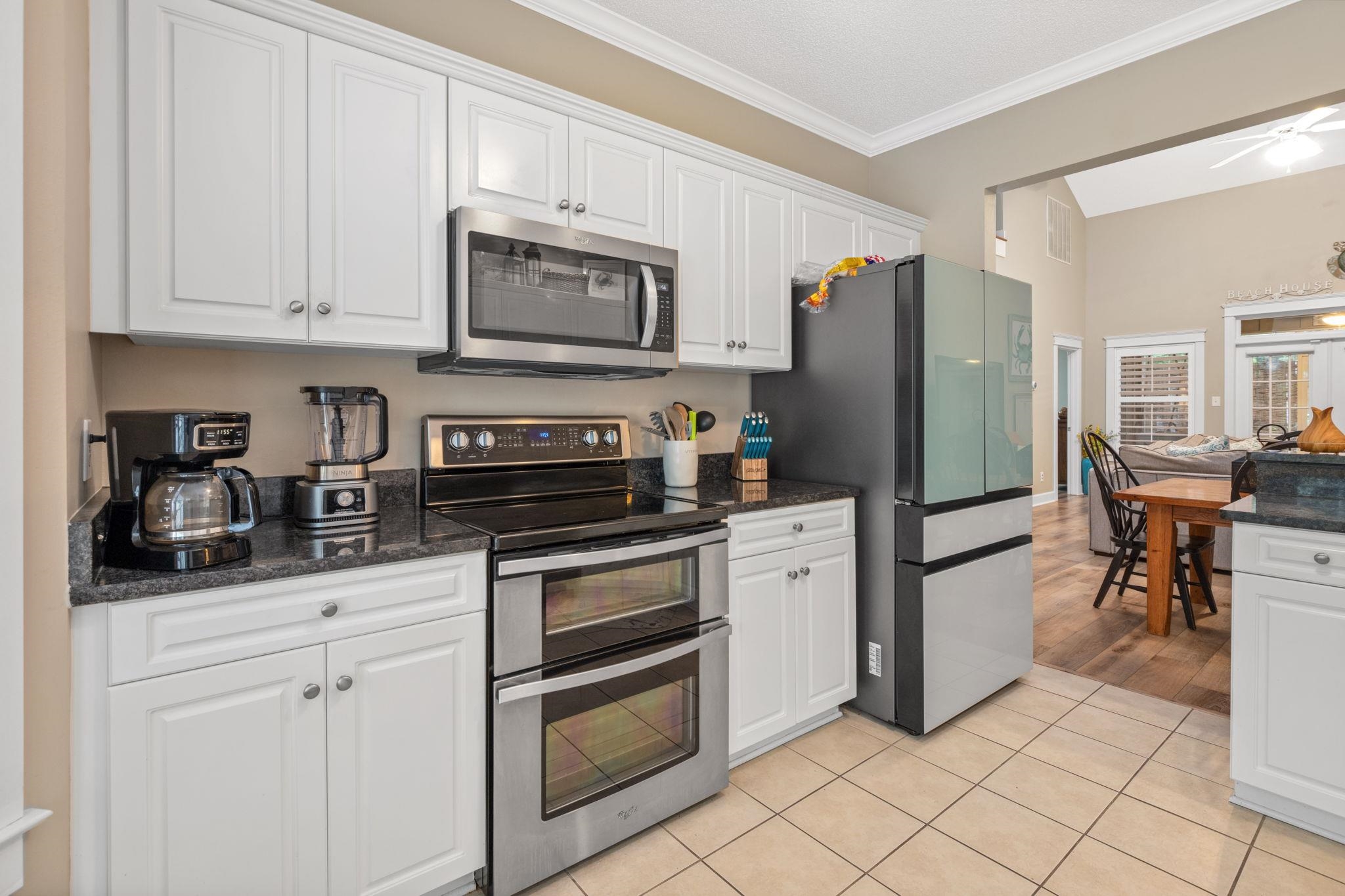 430 West Fort Morgan Road, Unit 1003 Gulf Shores, AL 36542 - Photo 16 of 31 Kitchen