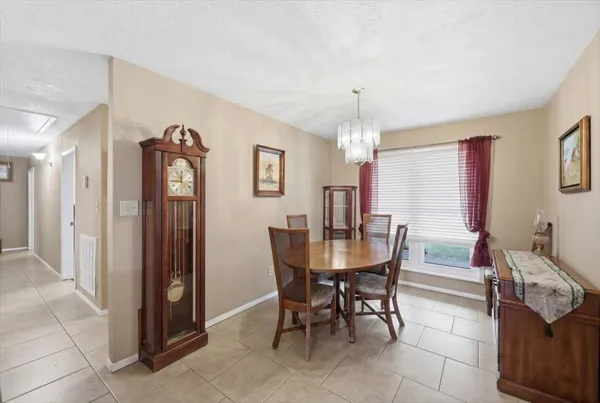 $340,000 | 134 Meneley Road, Winnie, TX 77665