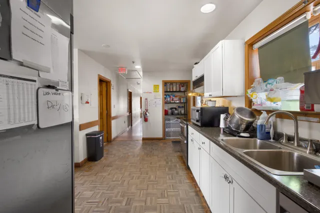 $845,000 | 913 Essex Street, Bangor, ME 04401