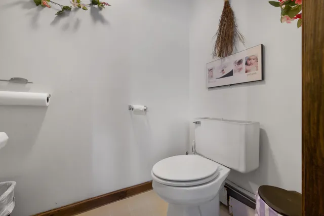 $845,000 | 913 Essex Street, Bangor, ME 04401