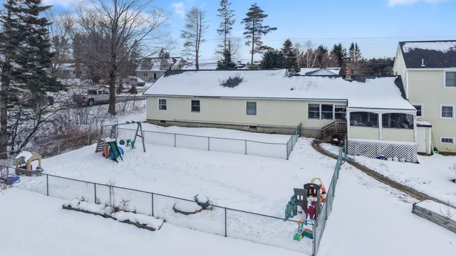 $845,000 | 913 Essex Street, Bangor, ME 04401