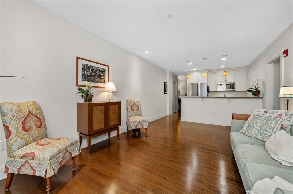 116 Rantoul Street, Unit 503 Beverly, MA 01915 - Photo 5 of 12