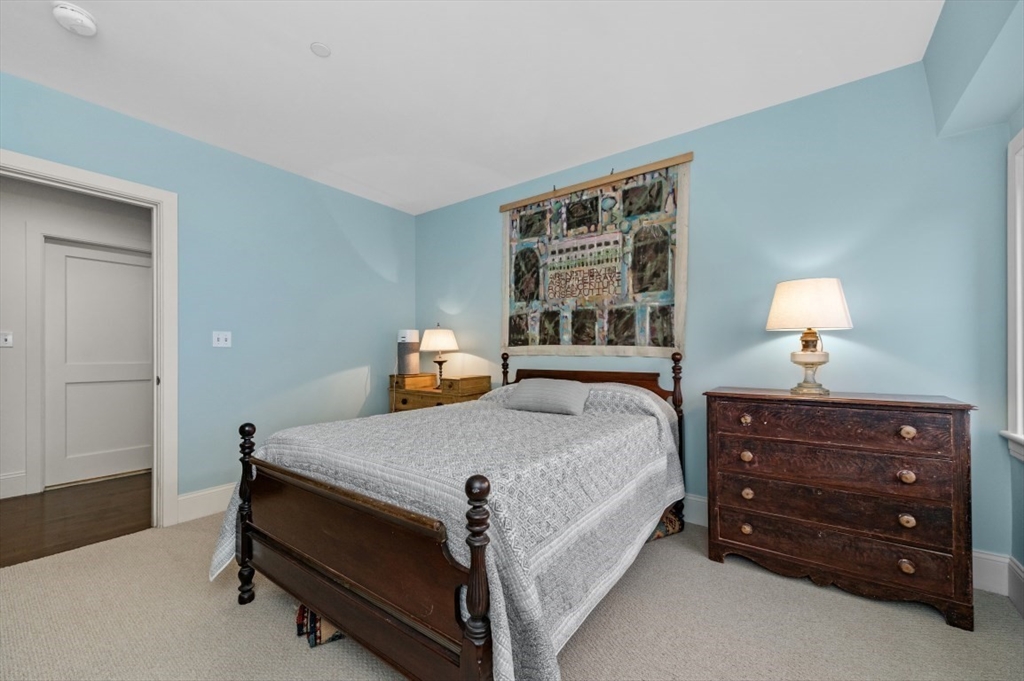 116 Rantoul Street, Unit 503 Beverly, MA 01915 - Photo 7 of 12