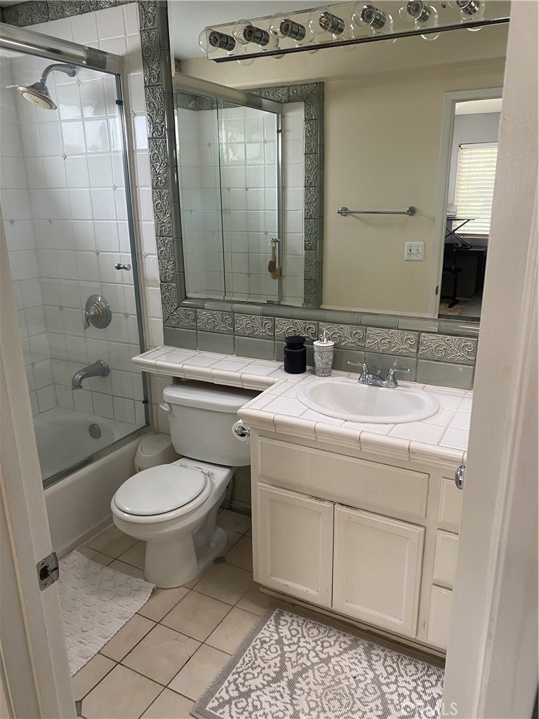 620 4th Street Hermosa Beach, CA 90254 - Photo 9 of 9 a bathroom with a sink toilet and shower