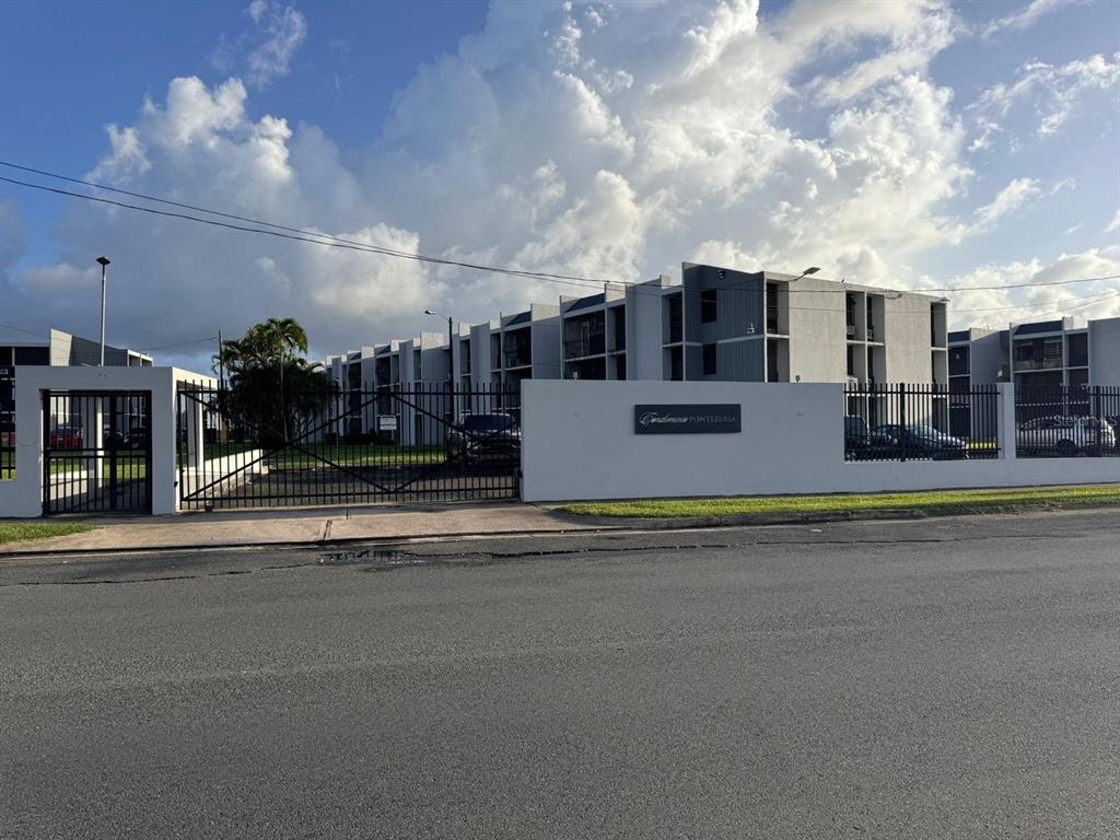 501 Cond Pontezuela, Unit E1 Carolina, PR 00985 - Photo 1 of 1 Gallery Image 1