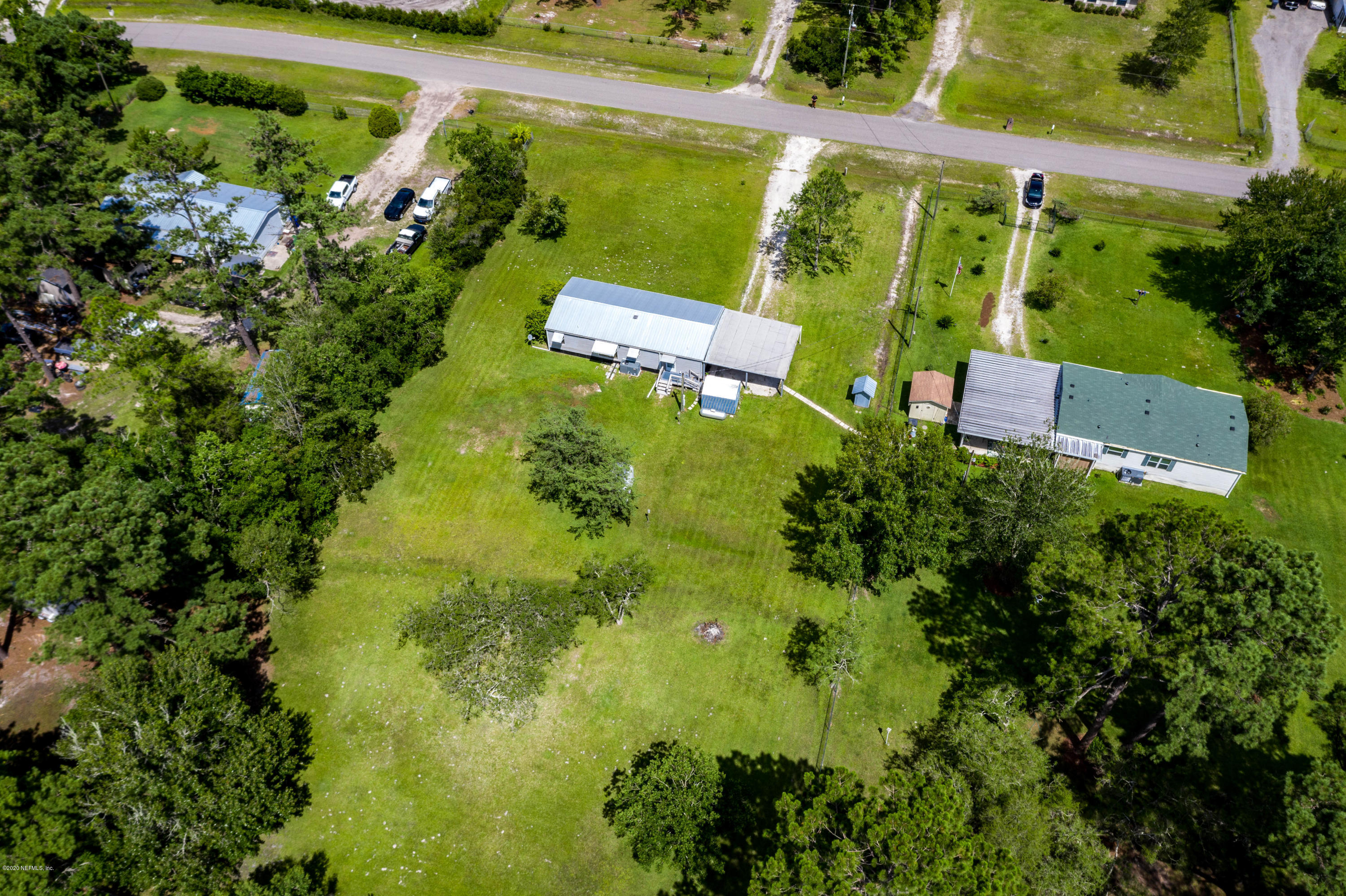 54537 Armstrong Road Callahan, FL 32011 - Photo 46 of 49 a view of a garden with plants