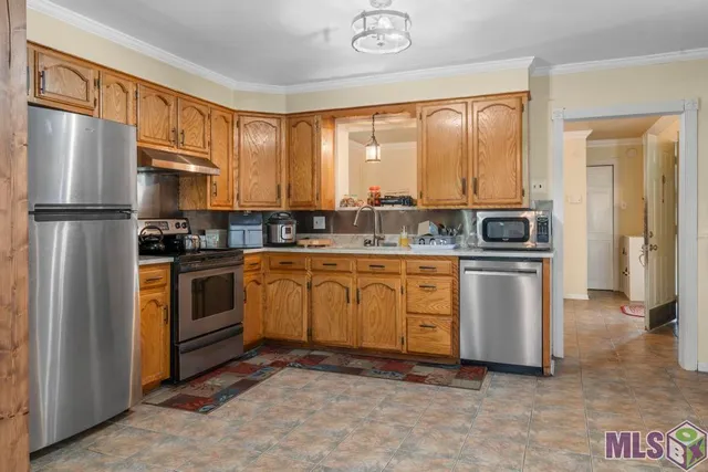 $299,900 | 18346 Little Road, Livingston, LA 70754