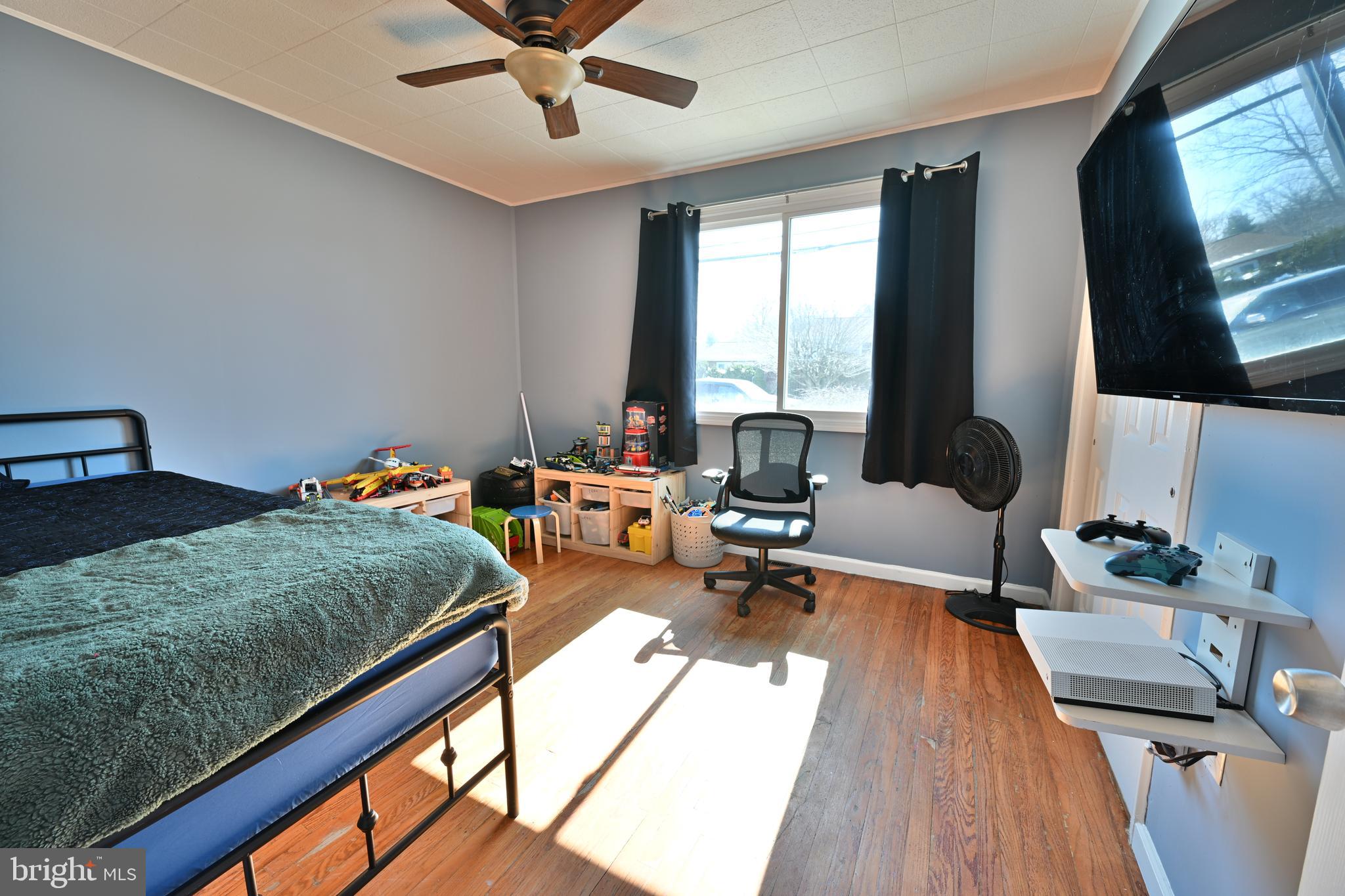 323 Mill Road Burlington, NJ 08016 - Photo 14 of 15 Gallery Image 14