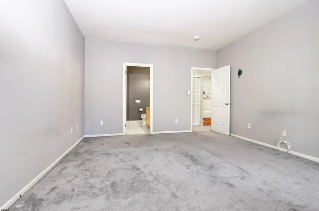 an empty room with an entryway