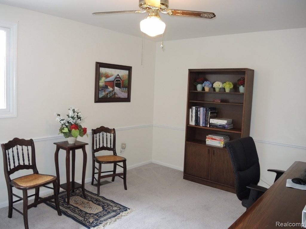 1045 Valley Stream Drive Rochester, MI 48309 - Photo 20 of 24 Bedroom 4
