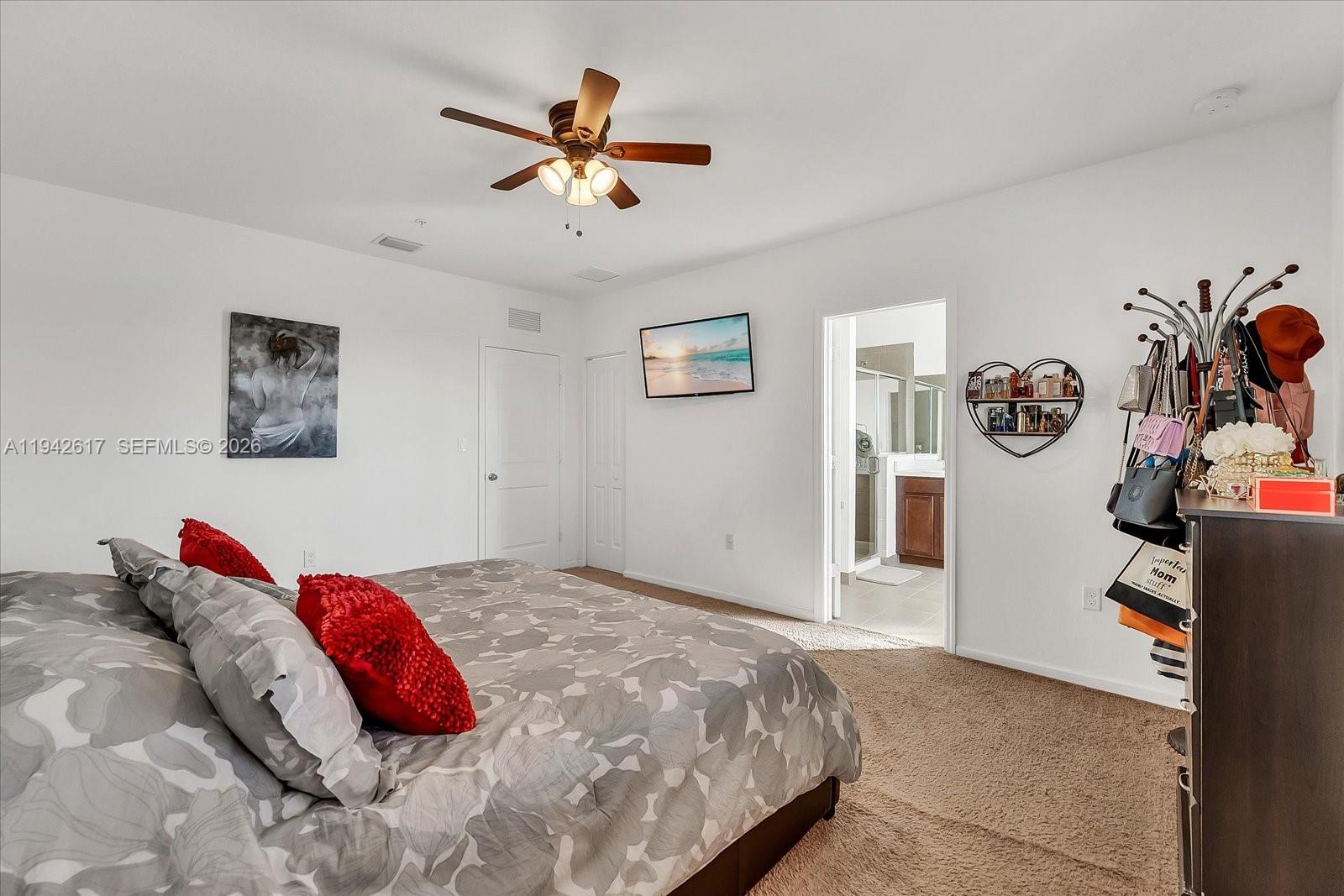 14229 Southwest 274th Street Homestead, FL 33032 - Photo 17 of 33 Photo 17