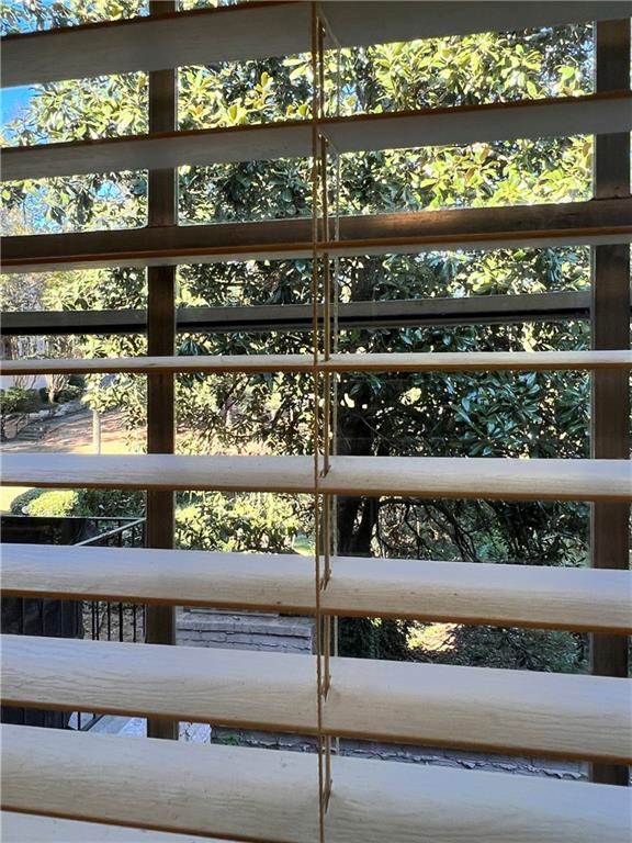 2805 Northeast Expressway Northeast, Unit B13 Atlanta, GA 30345 - Photo 11 of 69 a window