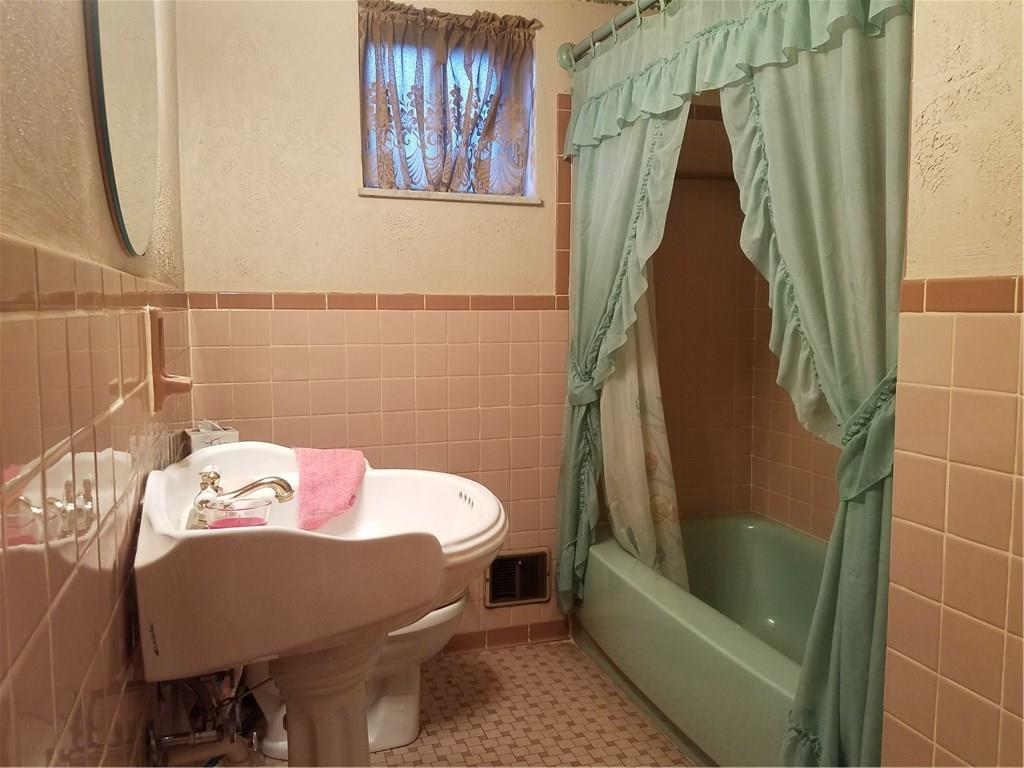 44 Harlem Avenue McKees Rocks, PA 15136 - Photo 22 of 24 Gallery Image 22