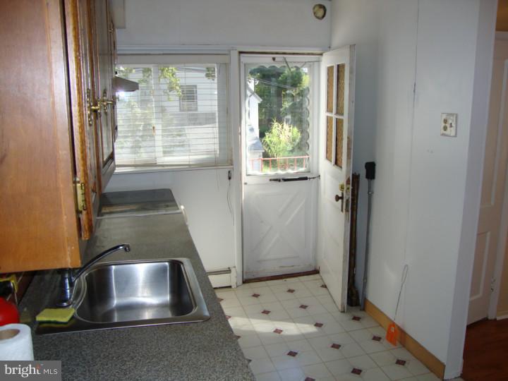 219 Harrogate Road Wynnewood, PA 19096 - Photo 9 of 20 Kitchen