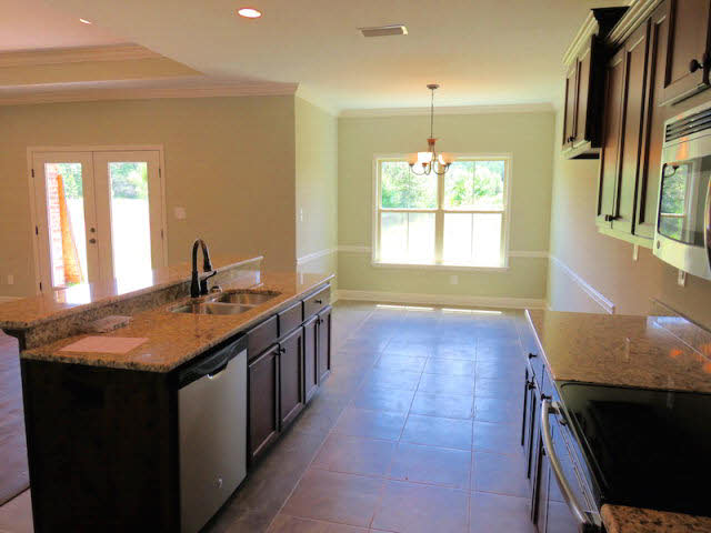 3176 Bellingrath Drive Foley, AL 36535 - Photo 7 of 19