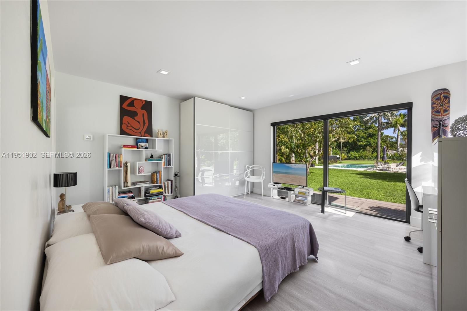 7325 Southwest 102nd Street Pinecrest, FL 33156 - Photo 20 of 46