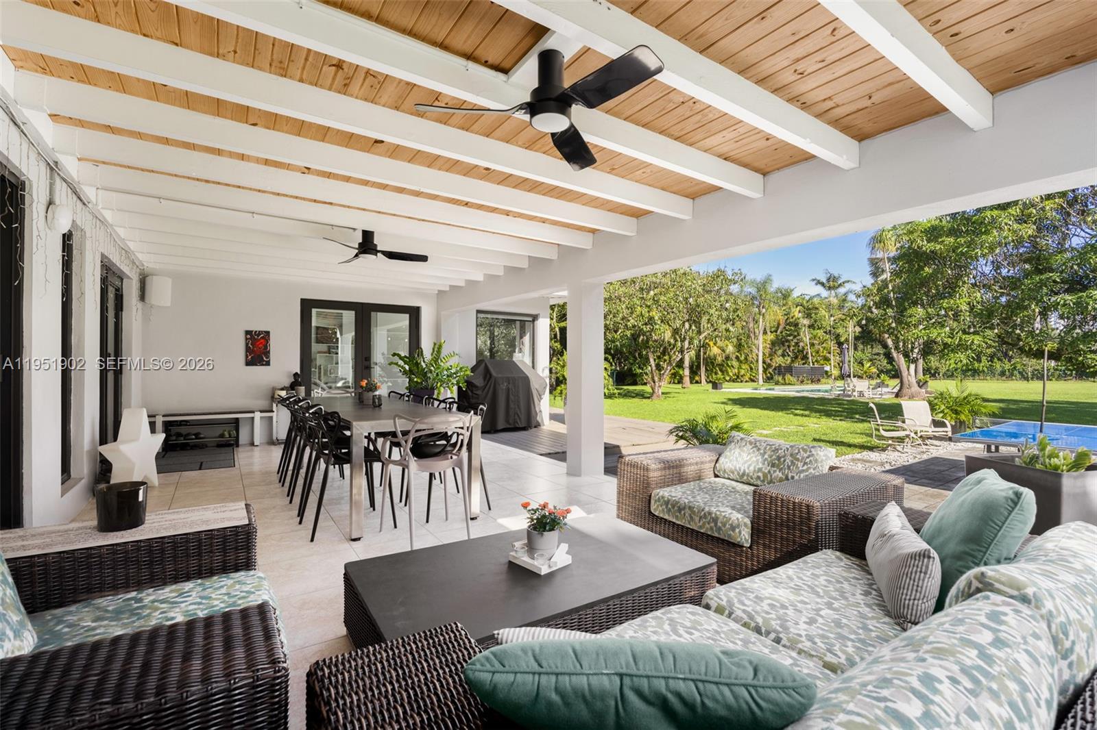 7325 Southwest 102nd Street Pinecrest, FL 33156 - Photo 31 of 46