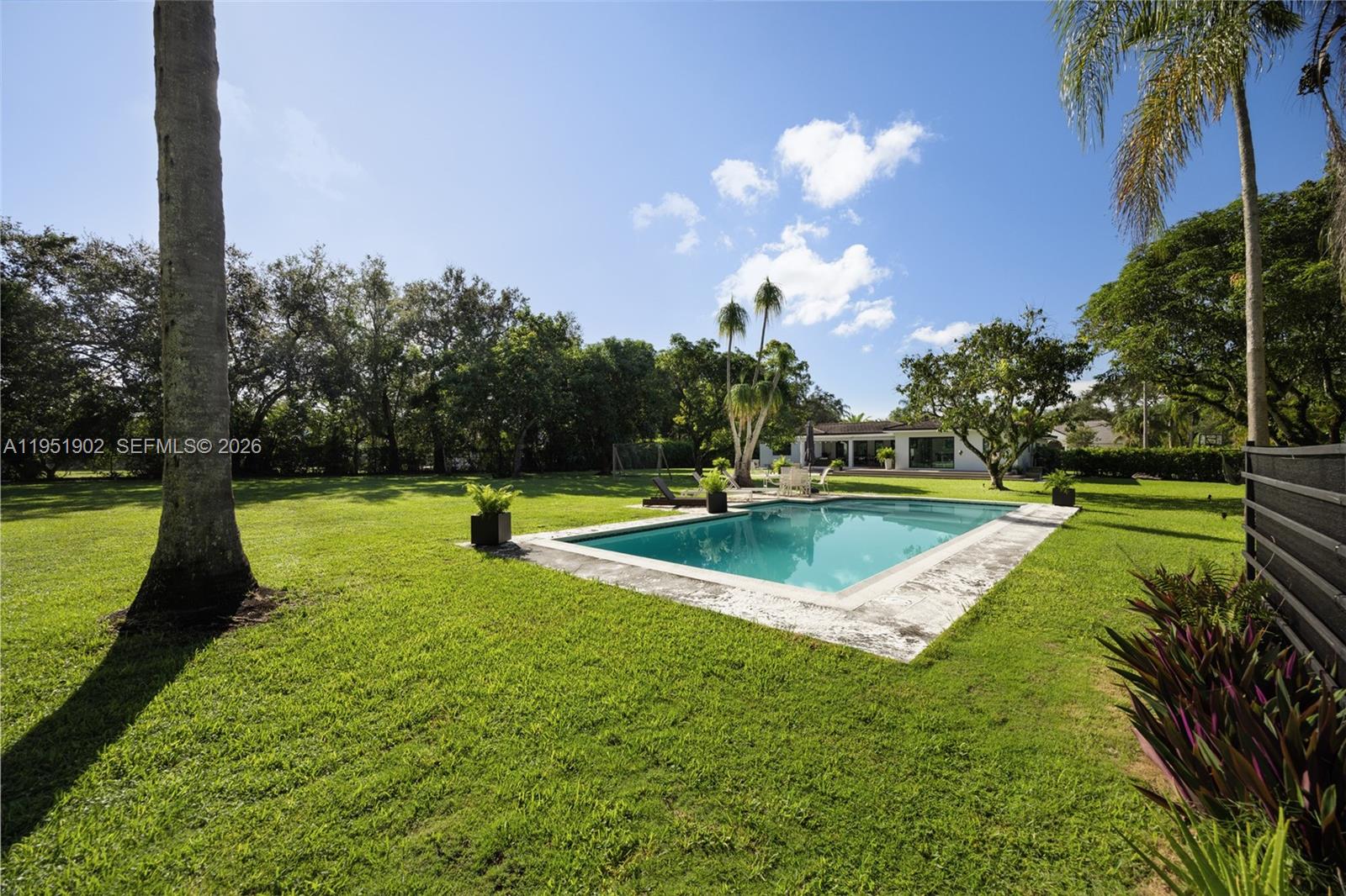 7325 Southwest 102nd Street Pinecrest, FL 33156 - Photo 34 of 46