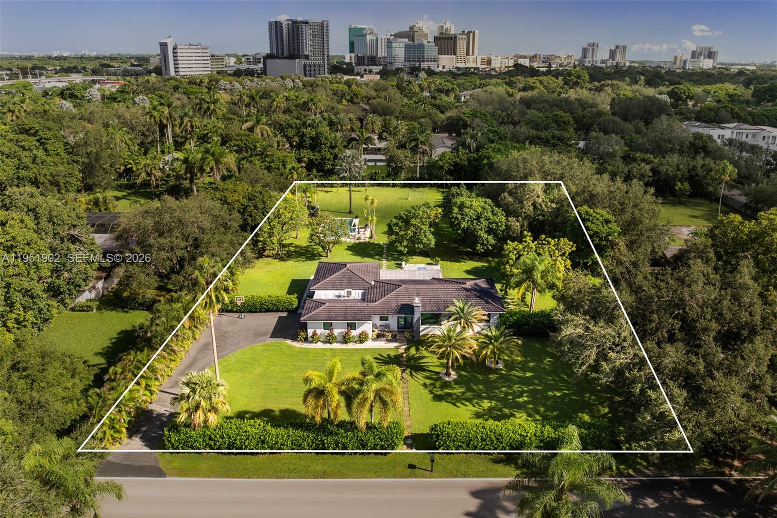 7325 Southwest 102nd Street Pinecrest, FL 33156 - Photo 37 of 46