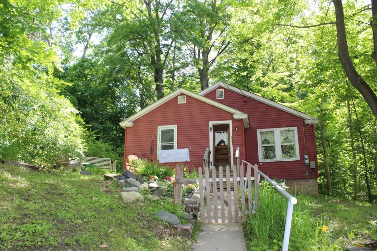 6 Hartness Avenue Springfield, VT 05156 - Photo 2 of 10
