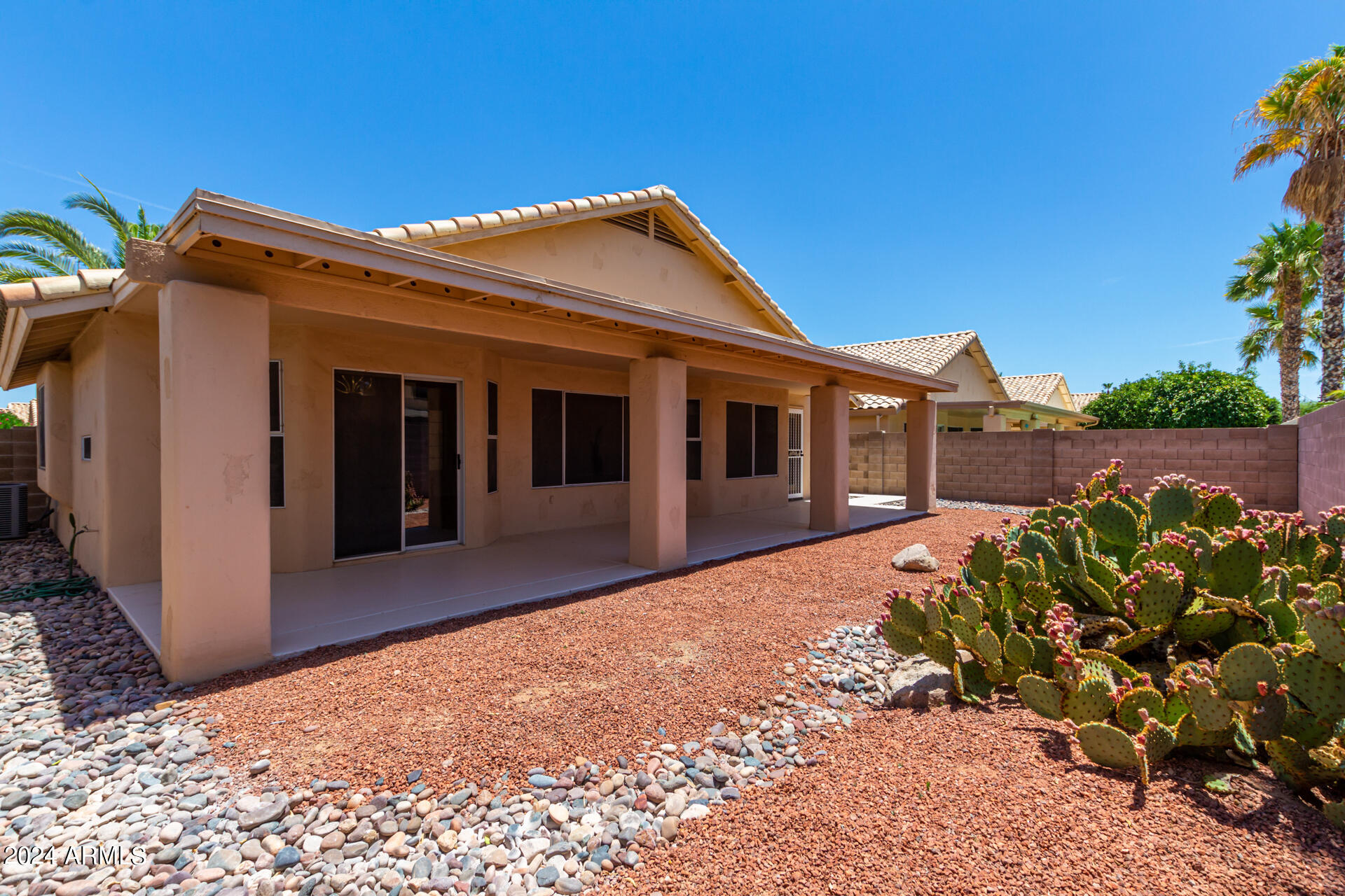 17458 North Raindance Road Surprise, AZ 85374 - Photo 32 of 47 0037-32 - Raindance