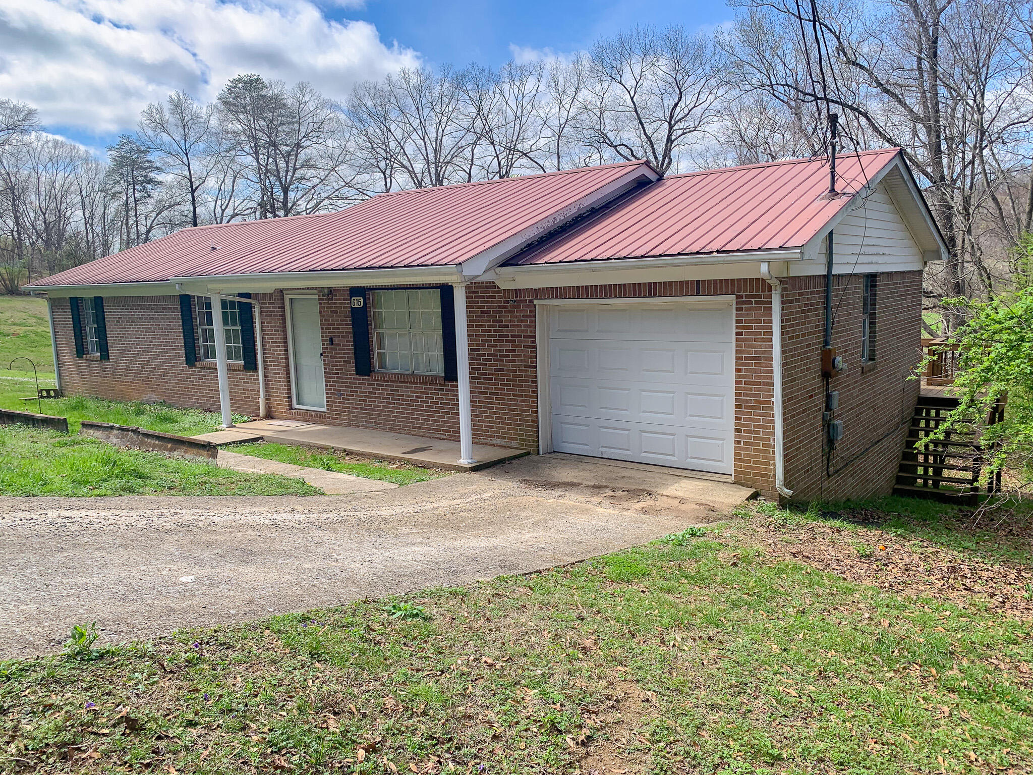 615 Sherry Road Jasper, TN 37347 - Photo 1 of 16 IMG_1805-3