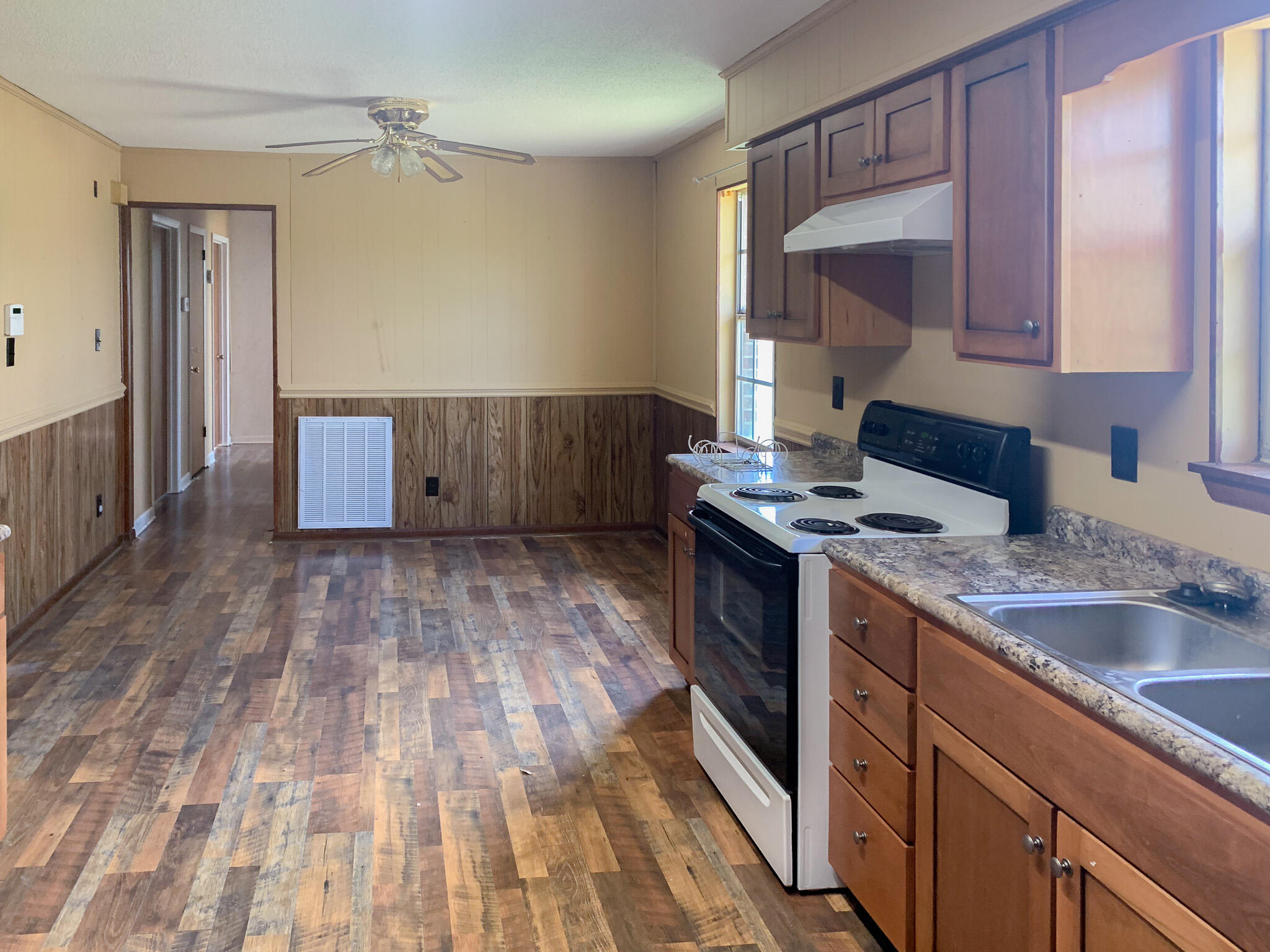 615 Sherry Road Jasper, TN 37347 - Photo 6 of 16 IMG_1789-2