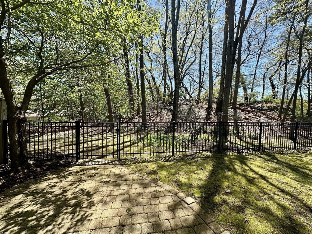 96 Anderer Lane, Unit 5 Boston, MA 02132 - Photo 24 of 28
