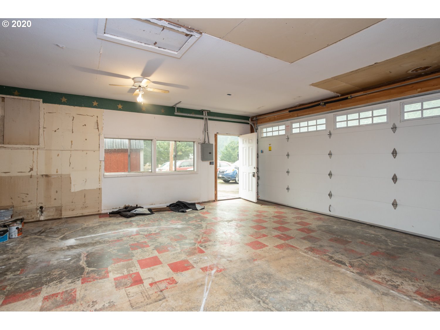 73942 London Road Cottage Grove, OR 97424 - Photo 13 of 31 Gallery Image 13