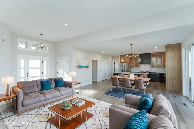 $675,000 | 6653 Morgan Drive Northwest, Byron, MN 55920