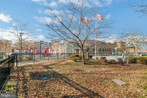 $3,750 | 1515 First Street Southwest, Washington, DC 20024