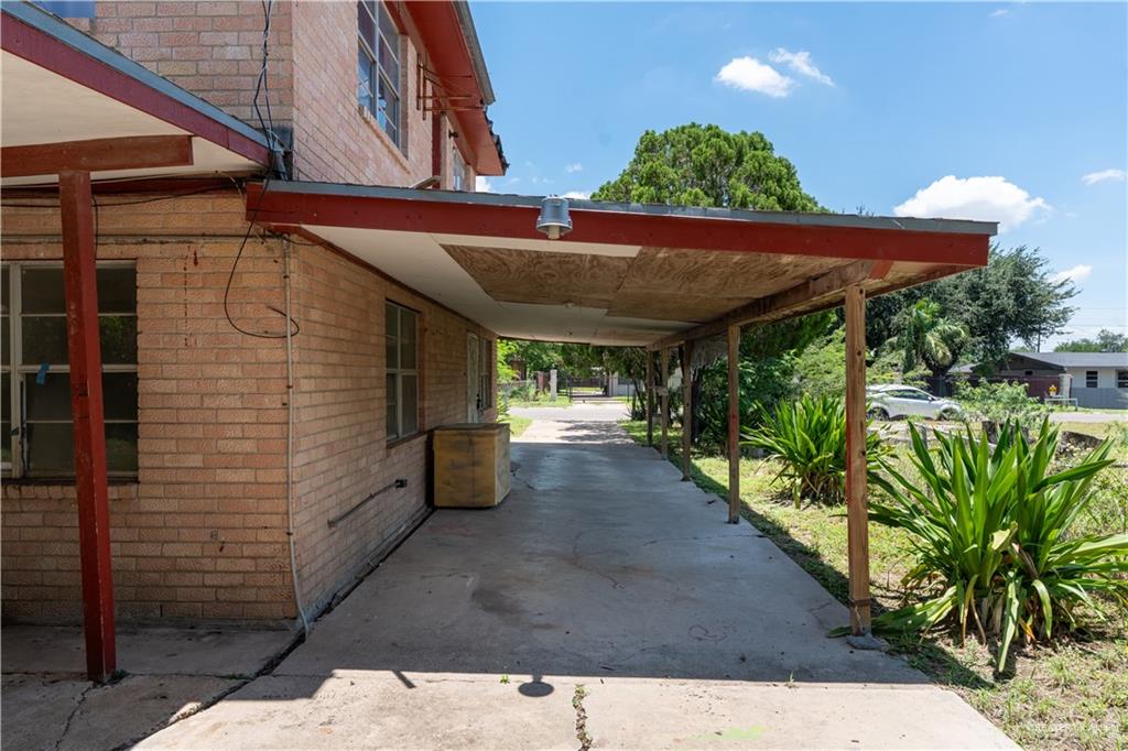 405 North Mayberry Road Mission, TX 78572 - Photo 15 of 19