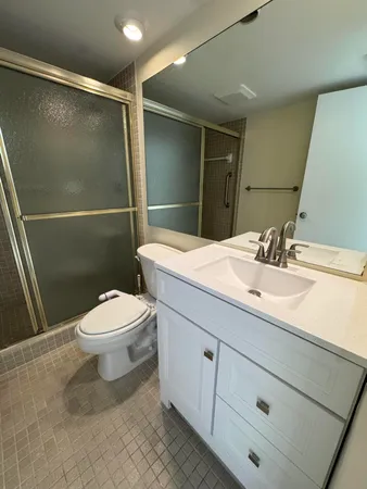$2,950 | 5200 North Flagler Drive, Unit 902, West Palm Beach, FL 33407