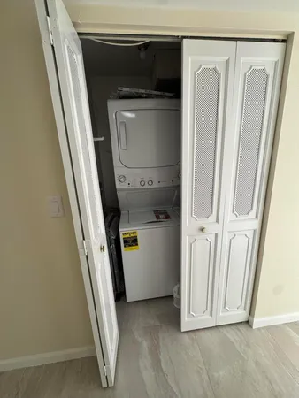 $2,950 | 5200 North Flagler Drive, Unit 902, West Palm Beach, FL 33407