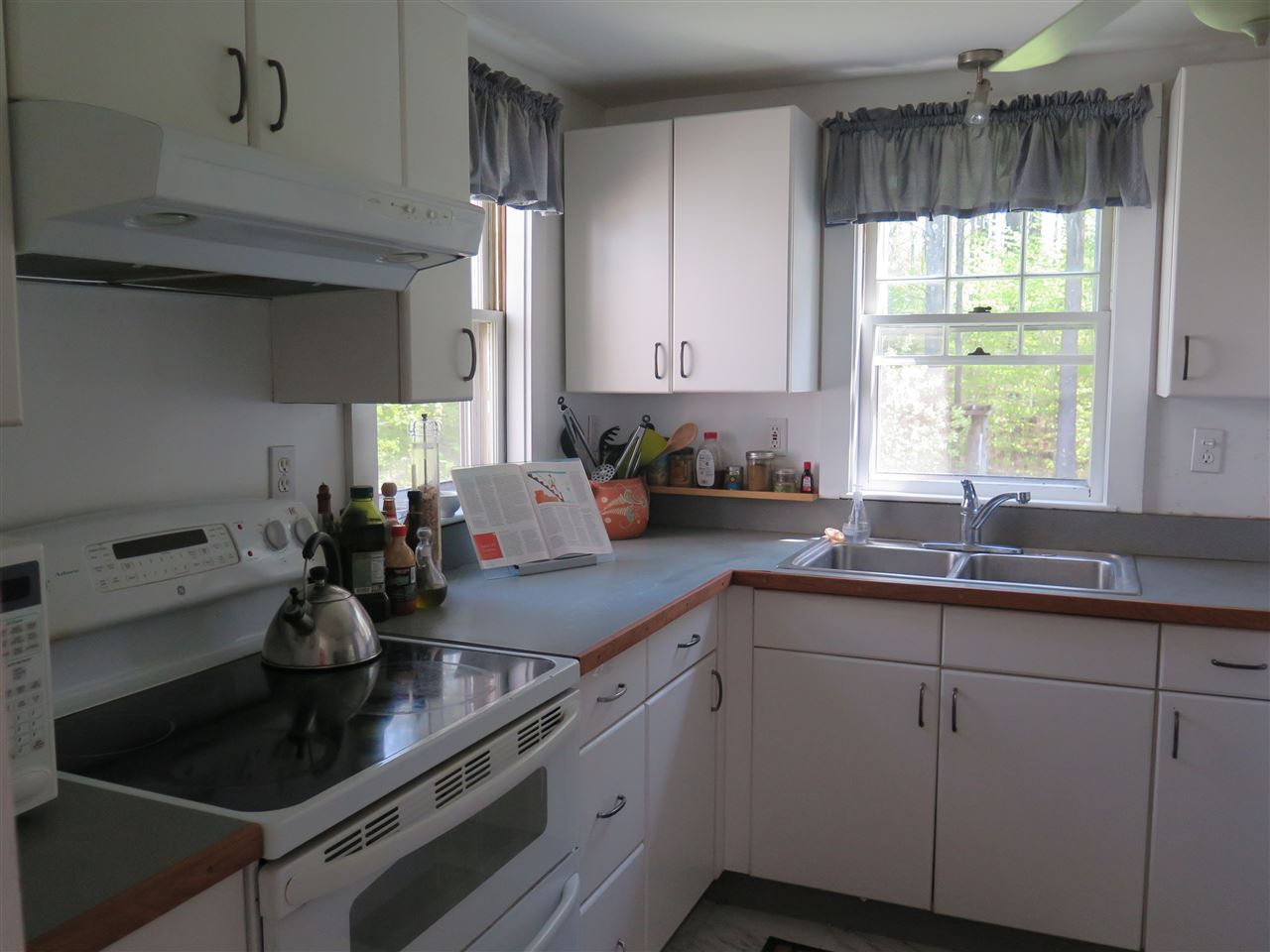 2581 East Washington Road Washington, NH 03280 - Photo 8 of 37