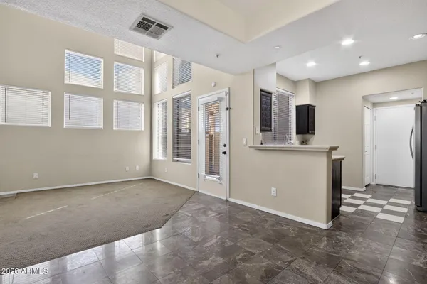 $349,990 | 1445 East Broadway Road, Unit 106, Tempe, AZ 85282