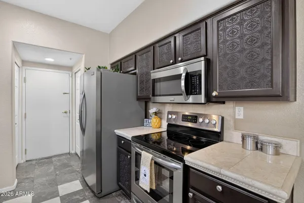 $349,990 | 1445 East Broadway Road, Unit 106, Tempe, AZ 85282