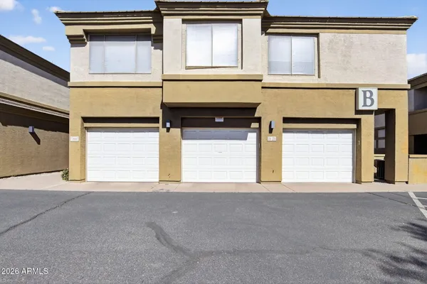 $349,990 | 1445 East Broadway Road, Unit 106, Tempe, AZ 85282