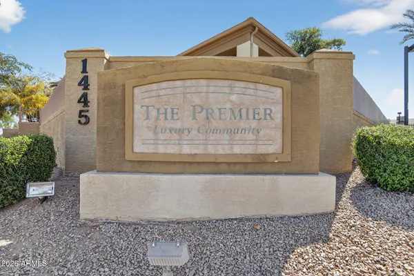 $349,990 | 1445 East Broadway Road, Unit 106, Tempe, AZ 85282